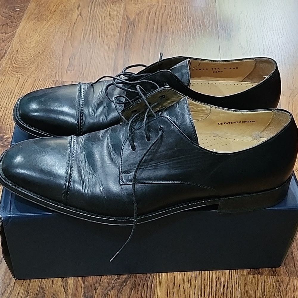 Cole Haan mens shoes size 10.5 - Picture 3 of 9